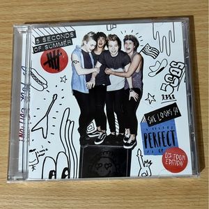 She Looks So Perfect EP US Tour Edition CD 5sos 5 Seconds of Summer